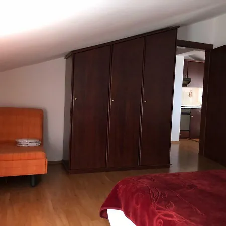Adriana Apartment *